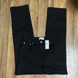 A&F 90s Straight Ultra High Rise Jeans NWT